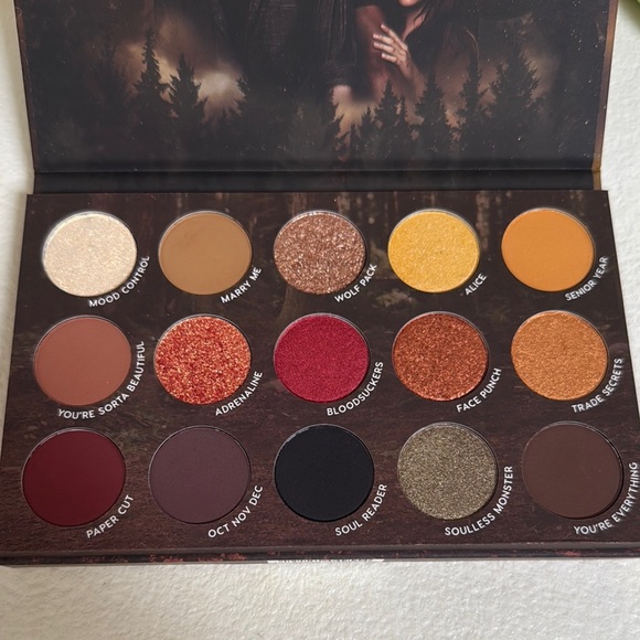 Colourpop the twilight new moon palette NWT - Picture 1 of 4